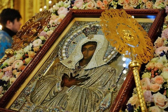 ВСЕ ВЕРНЫЕ ПРИЗЫВАЮТСЯ НА МОЛИТВУ СО СВЯТЕЙШИМ ПАТРИАРХОМ В СВОИХ ДОМАХ ВО ВРЕМЯ ОБЪЕЗДА ЕГО СВЯТЕЙШЕСТВОМ МОСКВЫ С ИКОНОЙ БОЖИЕЙ МАТЕРИ «УМИЛЕНИЕ»