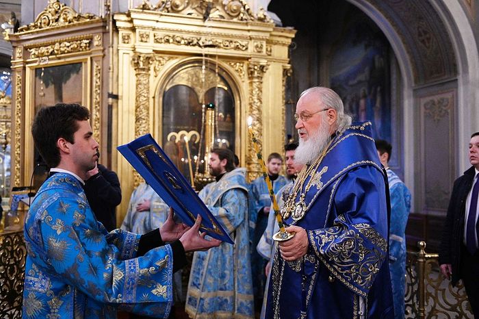 Свјатјејши патријарх Кирил обишао Москву са иконом Матере Божје „Умиленије“