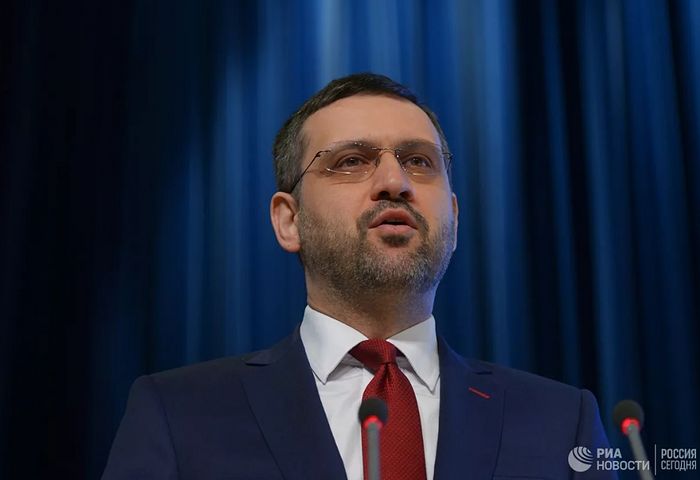 Ρωσία: “Αφήστε τους Ιερείς κοντά στους άρρωστους!”