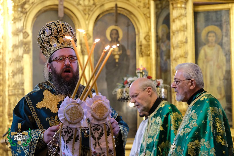 Ръкоположен бе нов свещеник в столичния храм „Св. Седмочисленици“