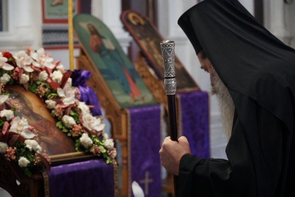 Φθιώτιδος Συμεών: «Δύο πρόσωπα, δύο κόσμοι, δύο επιλογές» 