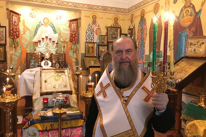 Митрополит Астанайский Александр в праздник Пасхи Христовой возглавил торжественное богослужение в Вознесенском соборе Алма-Аты