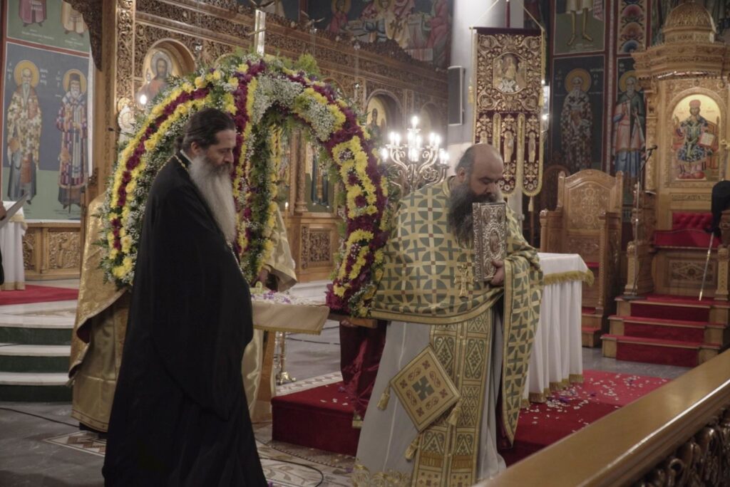 Η Ακολουθία του Επιταφίου στον Μητροπολιτικό Ναό Λαμίας.