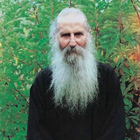 Όσιος Ιάκωβος: Δεν μπορούσε να πάει στην εκκλησία το Πάσχα και έγινε όλος φως!