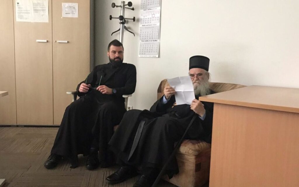 Митрополит Амфилохије пуштен из ЦБ Подгорица