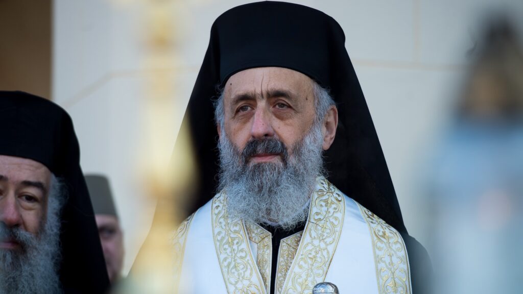 Arhiepiscopul Alba Iuliei: Să oferim Mamei noastre din cer orice ni s-ar întâmpla