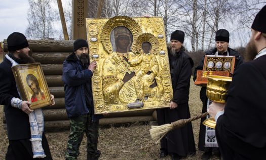 Клирики Городецкой епархии совершили крестные ходы вокруг населенных пунктов севера Нижегородской области
