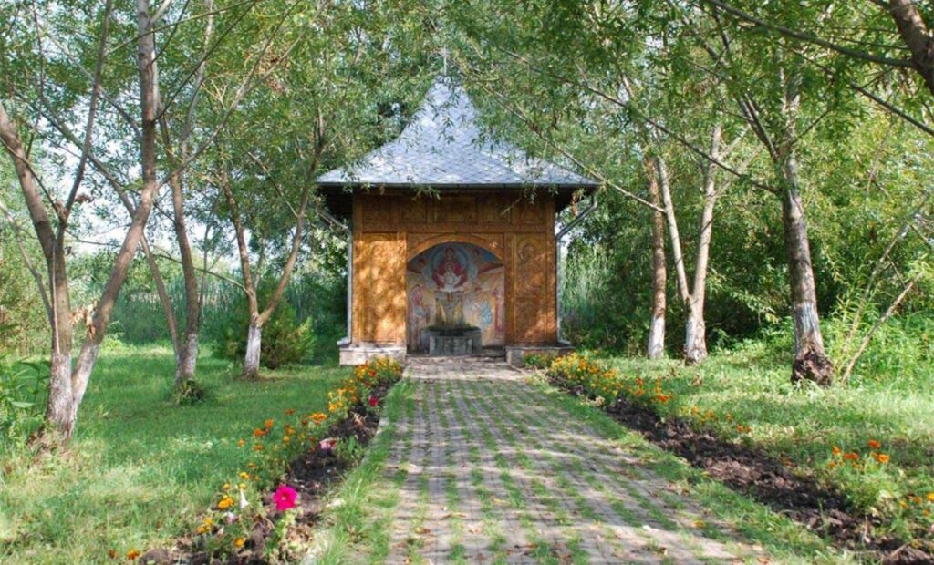 Ape și izvoare tămăduitoare din țara noastră