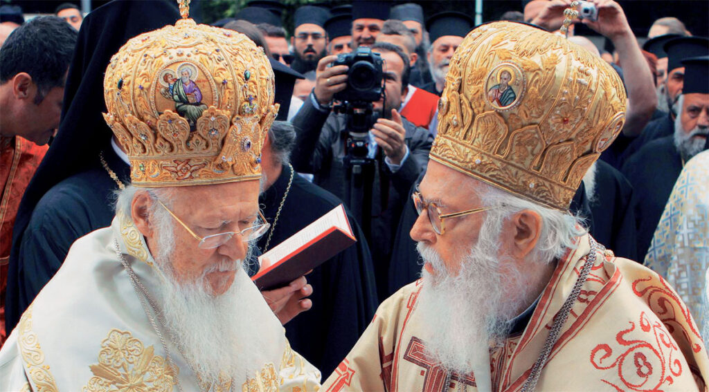 Ευχές στον Οικουμενικό από Αρχιεπ Αλβανίας, Τσίπρα, Κεραμέως