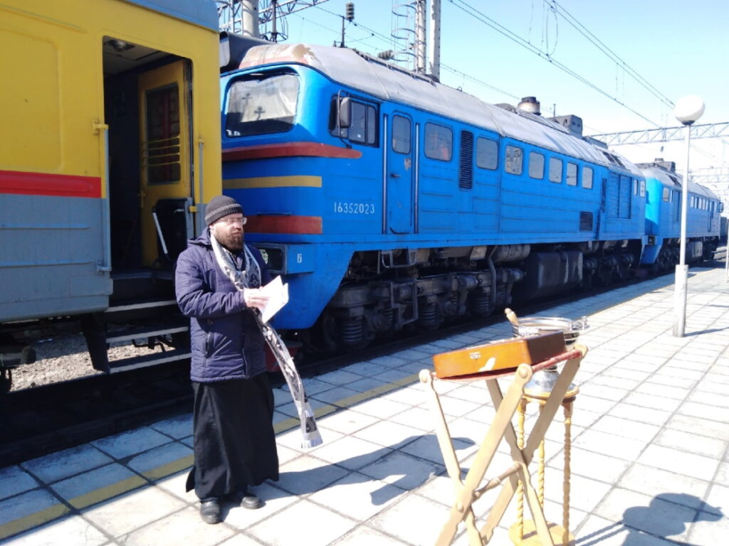 Ρωσία: Λιτανεία με τρένο για την απαλλαγή από τον κορωνοϊό