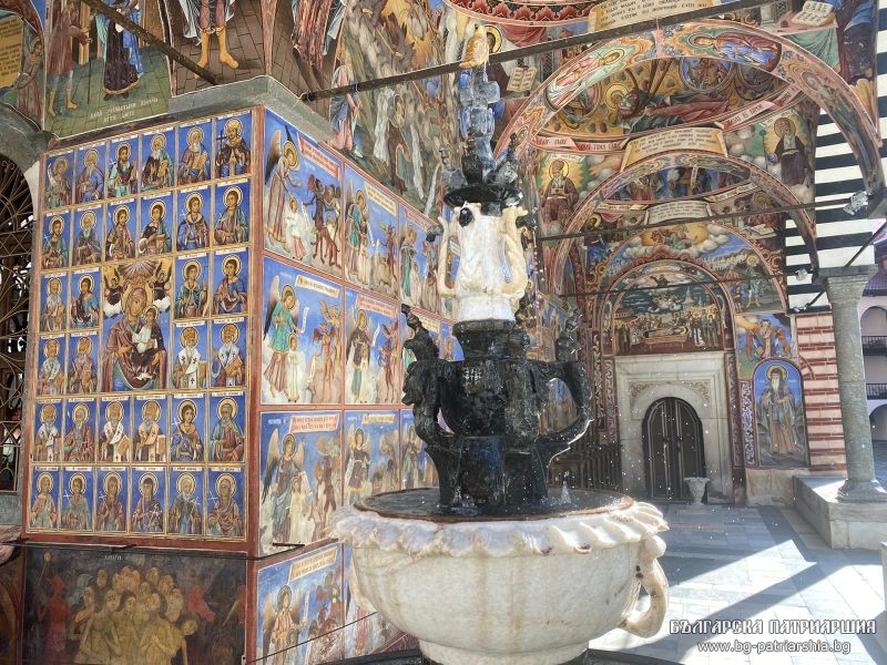 Лития и водосвет пред Св. Богородица – Осеновица