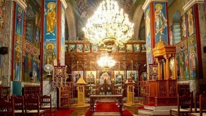 Δήμοι της Αττικής μεταδίδουν τις Ακολουθίες της Μ. Εβδομάδας