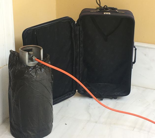 Στα ίχνη του δράστη της απόπειρας εμπρησμού στη Μονή Πετράκη οι αρχές – Τι δείχνουν τα στοιχεία από τις κάμερες