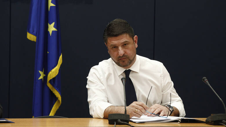 “Πρέπει να εμπιστευτούμε την Ιερά Σύνοδο και τους Νόμους της Πατρίδος”