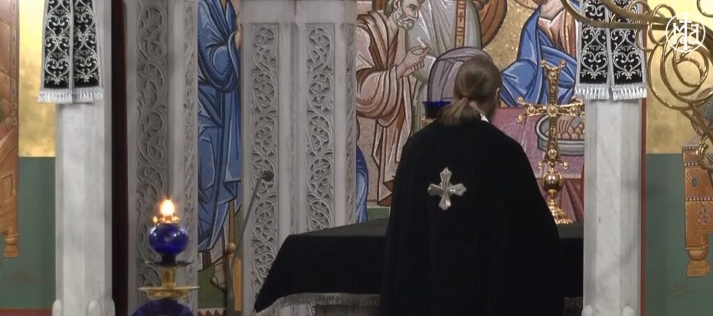 ΒΟΛΟΣ – ΖΩΝΤΑΝΑ: Η Ακολουθία του Νυμφίου που ξεκίνησε στις 21.00