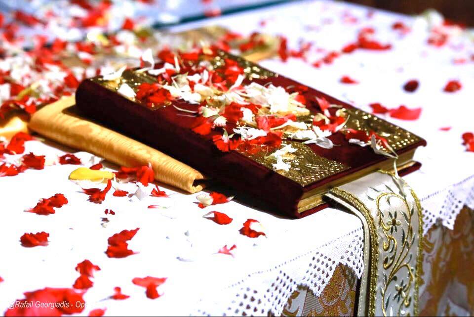 ΧΡΙΣΤΟΣ ΑΝΕΣΤΗ- Η Ακολουθία της Αναστάσεως απο το Βατοπαιδινό Μετόχι στο Πόρτο Λάγος