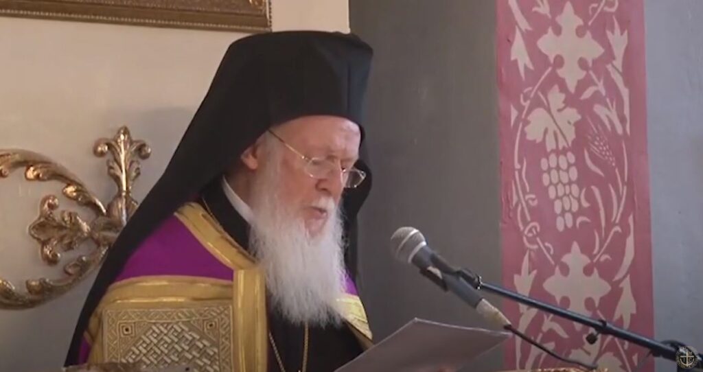Ο Οικουμενικός Πατριάρχης διαβάζει Παπαδιαμάντη (ΒΙΝΤΕΟ)