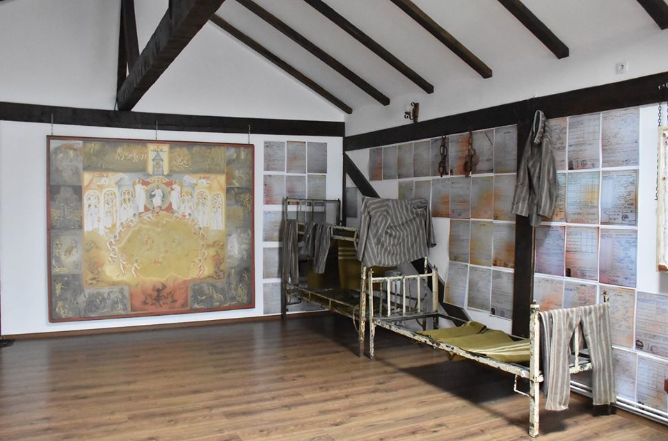 Jertfa martirilor din închisorile comuniste, cinstită în Mănăstirea „Sfinții 40 de Mucenici” de la Gherla