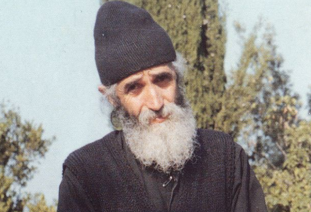 “Εκείνοι που ελέγχουν με αδιακρισία έχουν πνευματική σκότιση και κακία”