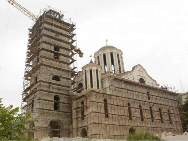 Саборна црква у Мостару добија фасаду