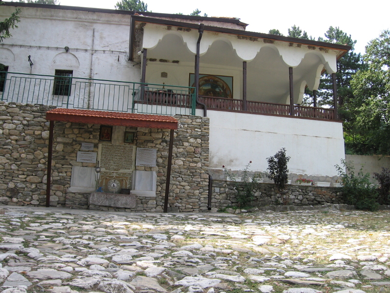 Белащенският манастир отбелязва 1000 години от основаването си