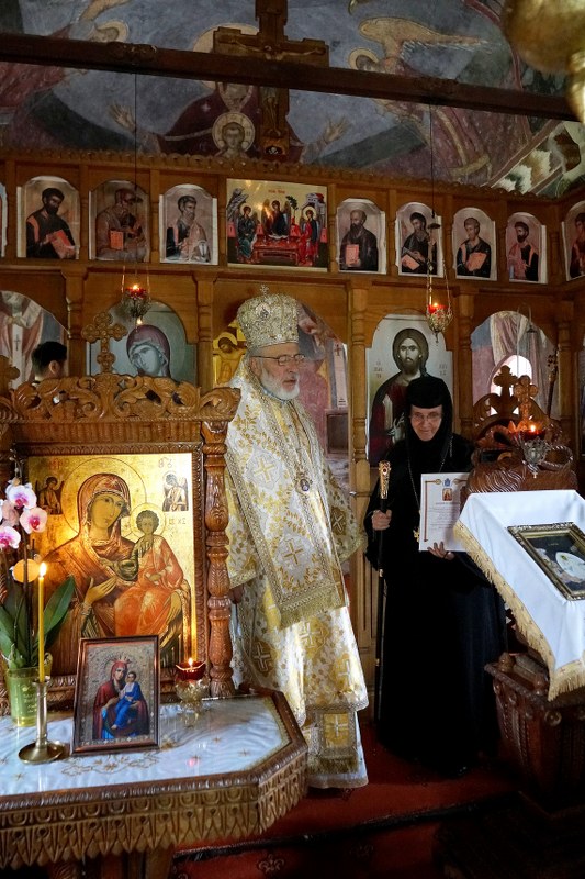 Binecuvântare Arhierească la Schitul Brătășești