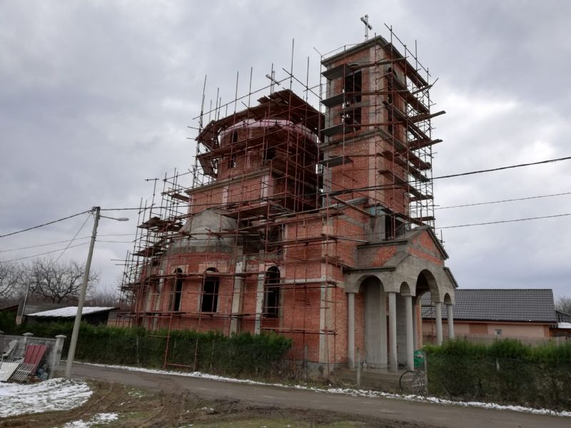 Прва Литургија у новој београдској цркви