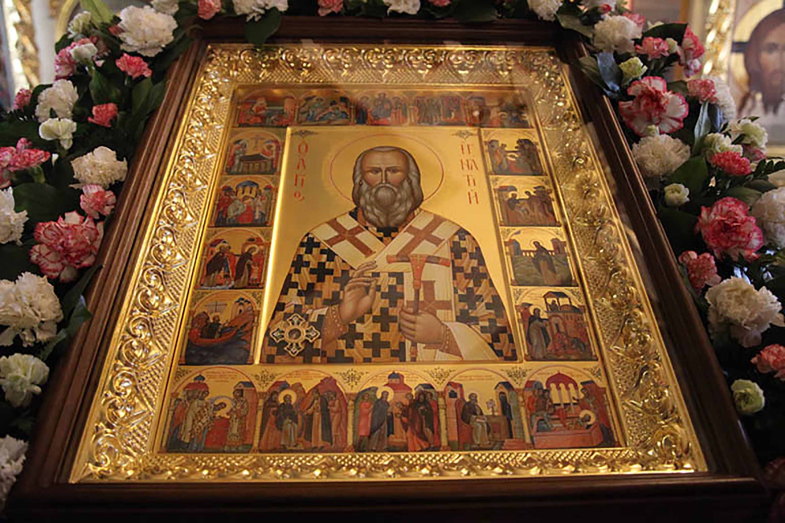 Брянчанинов мощи. Могила игнатия брянчанинова. Толгский монастырь мощи святителя игнатия брянчанинова. Толгский монастырь мощи игнатия брянчанинова. Брянчанинов мощи.
