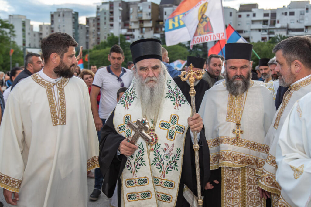 Λιτανεία με τα Ιερά Λείψανα του Αγίου Αρσενίου στο Μαυροβούνιο