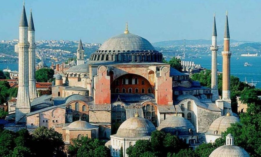 Τουρκία: Επαναφέρουν το θέμα μετατροπής της Αγιά Σοφιάς σε τζαμί λίγο πριν τη μαύρη επέτειο της άλωσης