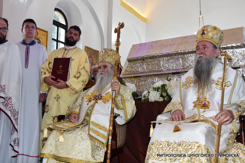 Мошти Светог Арсенија по други пут у Кучима, богослужили Митрополит Амфилохије и Епископ Јоаникије