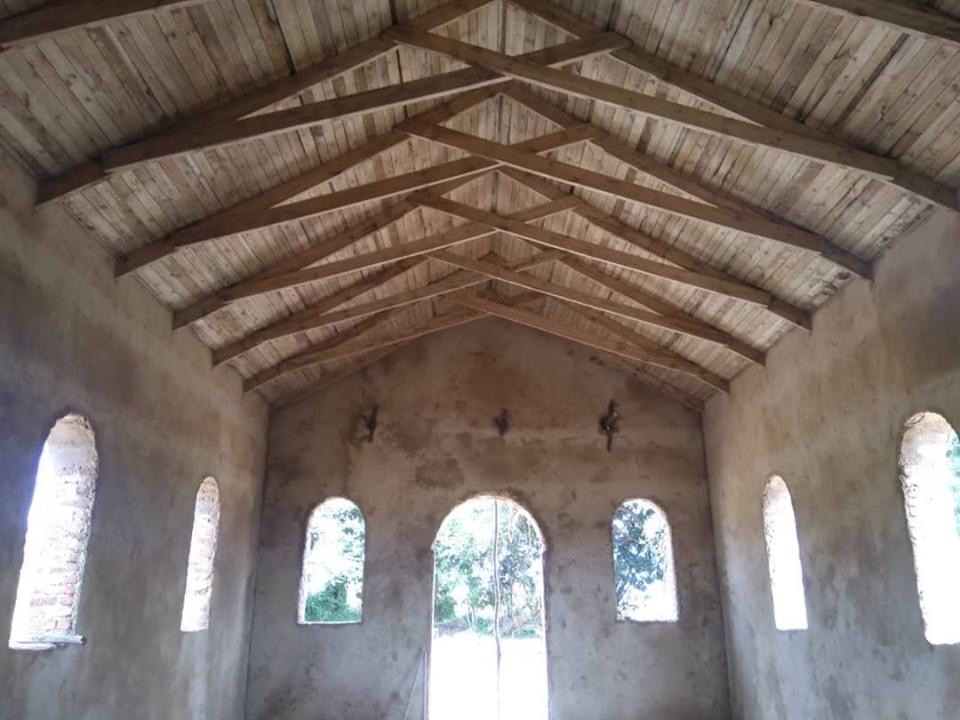 Ανοικοδομείται ο Ι.Ν. Κοιμήσεως της Θεοτόκου στην Επισκοπή Αρούσας