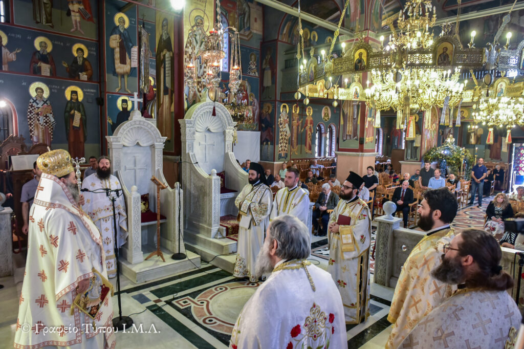 Χειροτονία διακόνου από το Μητροπολίτη Λαγκαδά