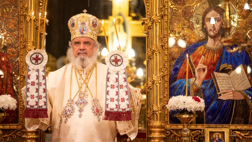 Orbul devine luminător al multora – Patriarhul Daniel