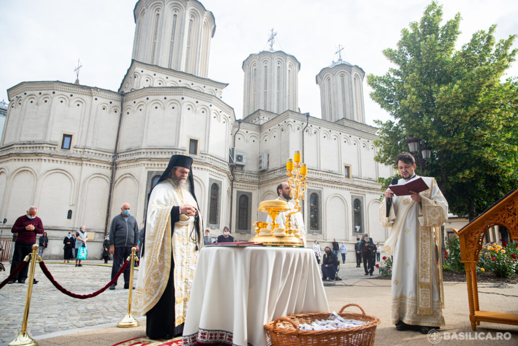 Priveghere pentru hramul istoric al Catedralei Patriarhale | FOTO