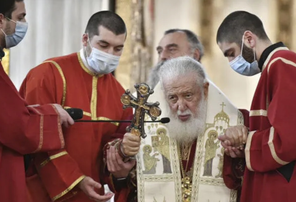 Патриарх Илия: Молим се за семействата, за вярващите и християните, за да бъдат те силни