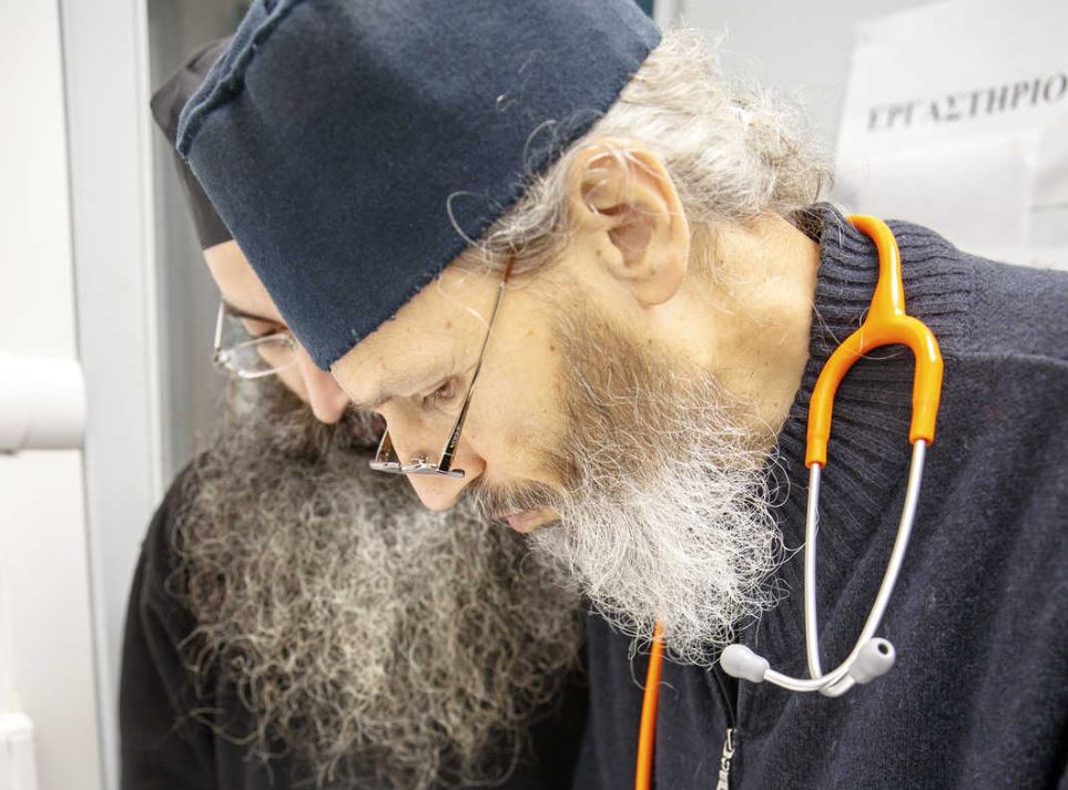 Η ΦΩΤΟΓΡΑΦΙΑ ΤΗΣ ΗΜΕΡΑΣ: “Στο ιατρικό διακόνημα”