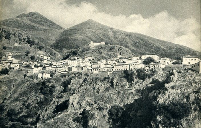 Η Βιζίλειος σχολή Δρυμάδων Χιμάρας