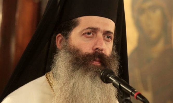 Ο Μητρ. Φθιώτιδος επιθεωρεί τους ναούς για την τήρηση των μέτρων