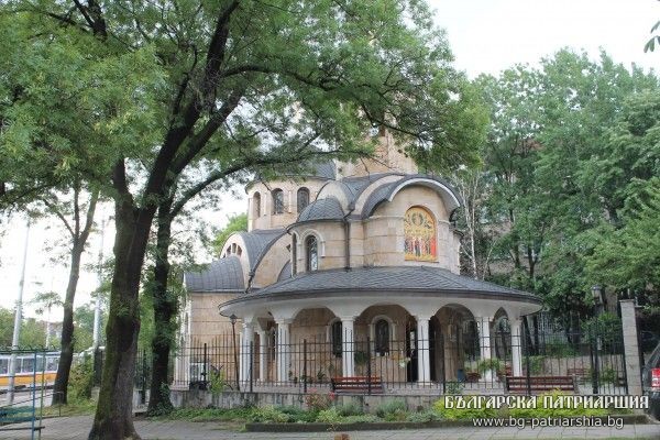 Столичния храм “Възнесение Господне” отбеляза своя храмов празник и десетгодишен юбилей