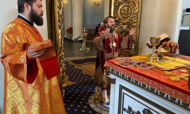 “Αναρωτηθείτε: Τι θέλει να μας πει ο Θεός;”