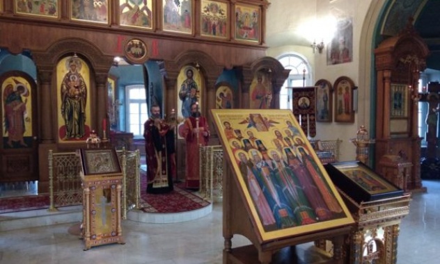 Спомен преноса св. Николаја Српског у Москви