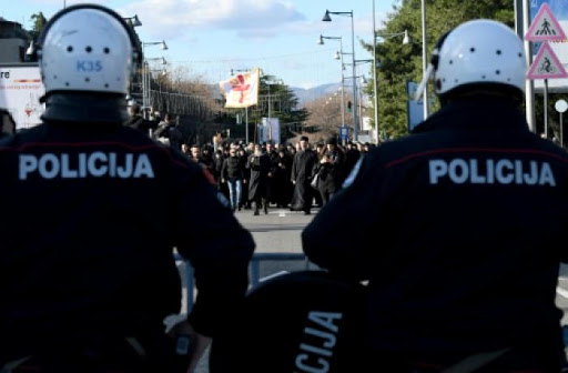 Μαυροβούνιο: “Ο λαός μας διώκεται και ξυλοκοπείται”
