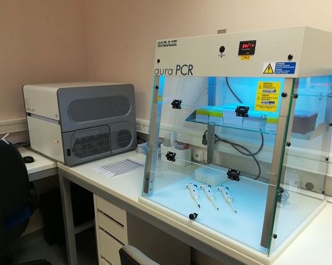 Δωρεά ενός θαλάμου AURA PCR WORKSTATION