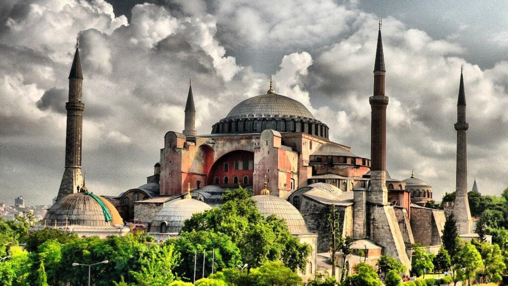 Greek American Policy-Makers alert White House of danger Hagia Sophia turns into a mosque