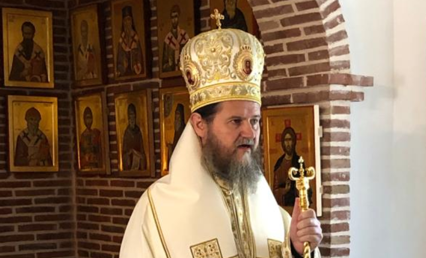 Preasfințitul Teofil a slujit la Cenicientos