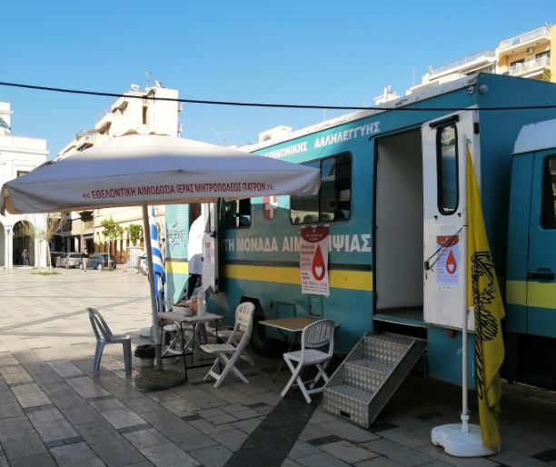 Η Μητρόπολη Πατρών συγκέντρωσε 173 φιάλες αίματος