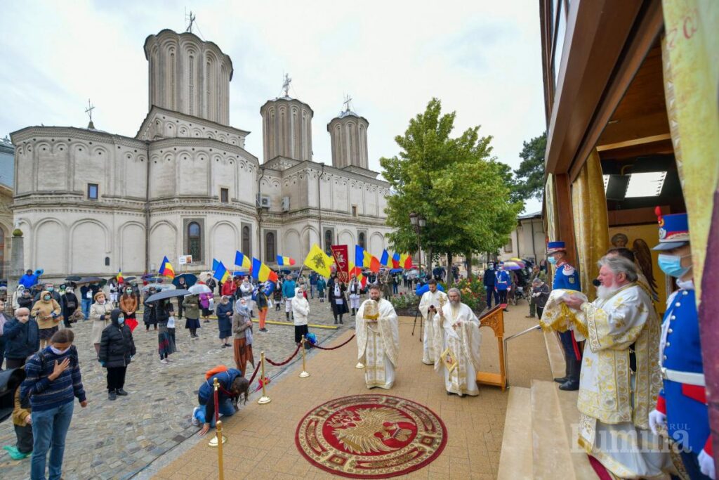 Η Ρουμανία τίμησε τους Αγίους Ισαποστόλους Κωνσταντίνο και Ελένη