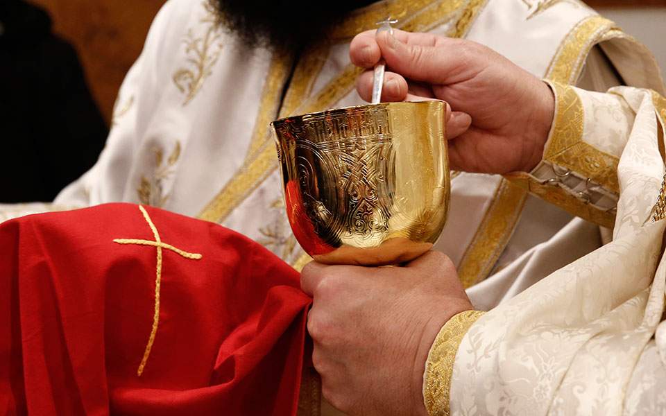 Communion unchanged in Greek Orthodox Church despite virus