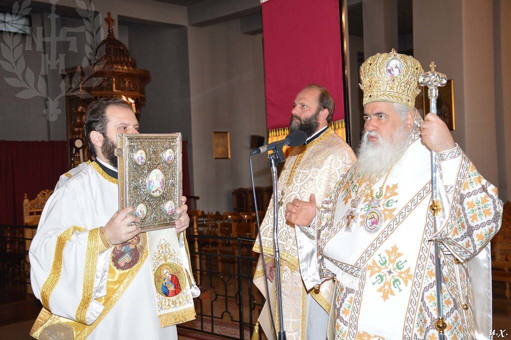 “Κάποιοι αποσκοπούν να πλήξουν την ενότητα των πιστών”